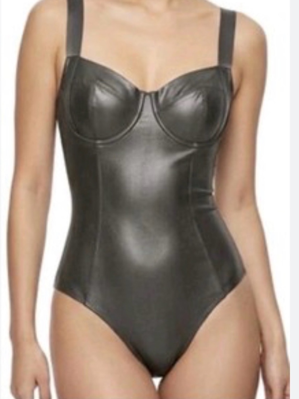Sculpting Black One-Piece Swimsuit with Underwire Support